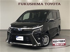 トヨタ ヴォクシーHEV ZS キラメキ3