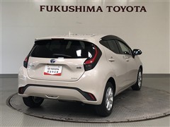 アクア Z E-Four