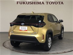 ヤリスクロスHEV X