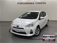 トヨタ　アクア S