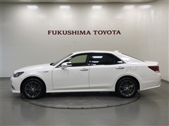 クラウンHEV ロイヤルサルーンFour
