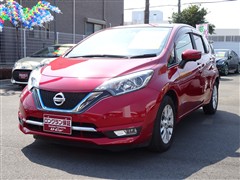 ノート E-パワー メダリスト