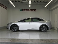 プリウス X