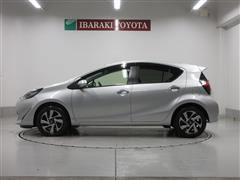 アクア S スタイルブラック