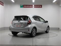 アクア S スタイルブラック