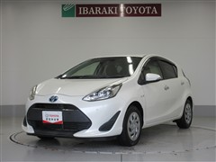 トヨタ アクア S スタイルブラック