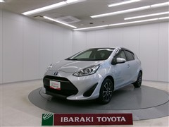 トヨタ　アクア Sスタイルブラック