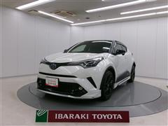 トヨタ　C-HR G