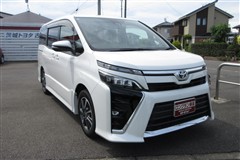 ヴォクシー ZS