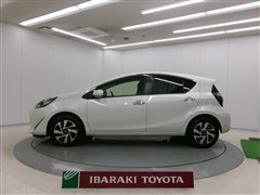 アクア S スタイルブラック