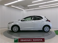 ヤリス