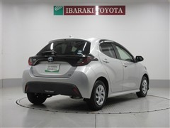 ヤリス ハイブリッド X