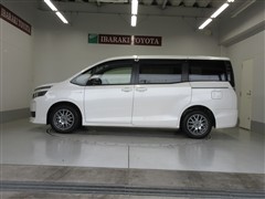 ヴォクシー ハイブリッド X