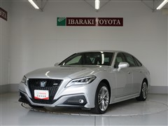 クラウン RS