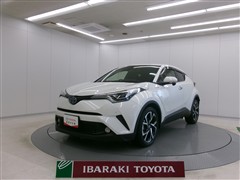 トヨタ C-HR G LEDエディション