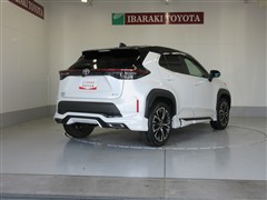 ヤリスクロスHV