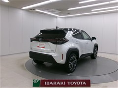 ヤリスクロス HV Z