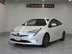 トヨタ プリウス A ツーリングセレクション