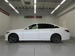 クラウン S スポーツスタイル