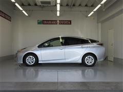 プリウス S セーフティプラス