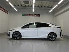 プリウスPHV G's