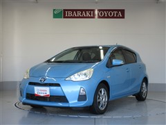 トヨタ アクア S