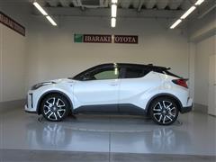 C-HR S GRスポーツ