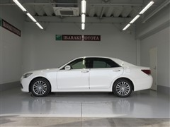 クラウンロイヤル ロイヤルサルーン