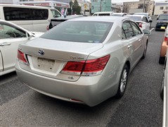 クラウンロイヤル HV ロイヤルサルーン