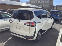 シエンタ ファンベース G クエロ