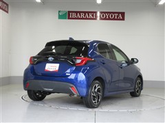 ヤリス ハイブリッド Z