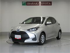 ヤリス ハイブリッド X
