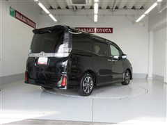 ヴォクシー ZS キラメキ