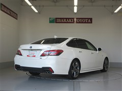 クラウン RS