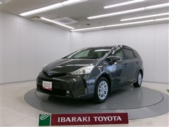 プリウスアルファ S