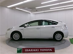 プリウスPHV S