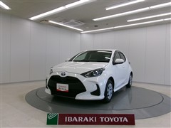 ヤリス ハイブリッド X