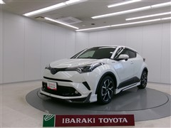 トヨタ　C-HR G