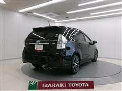 プリウスアルファ S