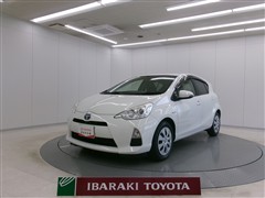 トヨタ アクア G