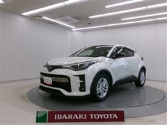 C-HR S GRスポーツ