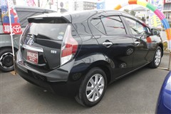 アクア S スタイルブラック