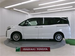 ヴォクシー hv ZS キラメキ2