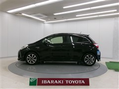 ヴィッツ ハイブリッド U