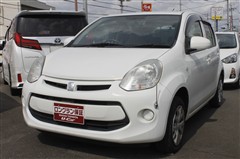 トヨタ パッソ X