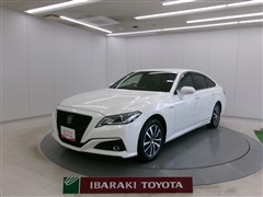 トヨタ クラウンHV S Four