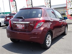 ヴィッツ ジュエラ