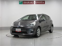 トヨタ アクア S