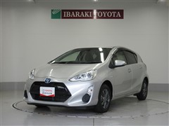 アクア S スタイルブラック