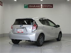 アクア S スタイルブラック